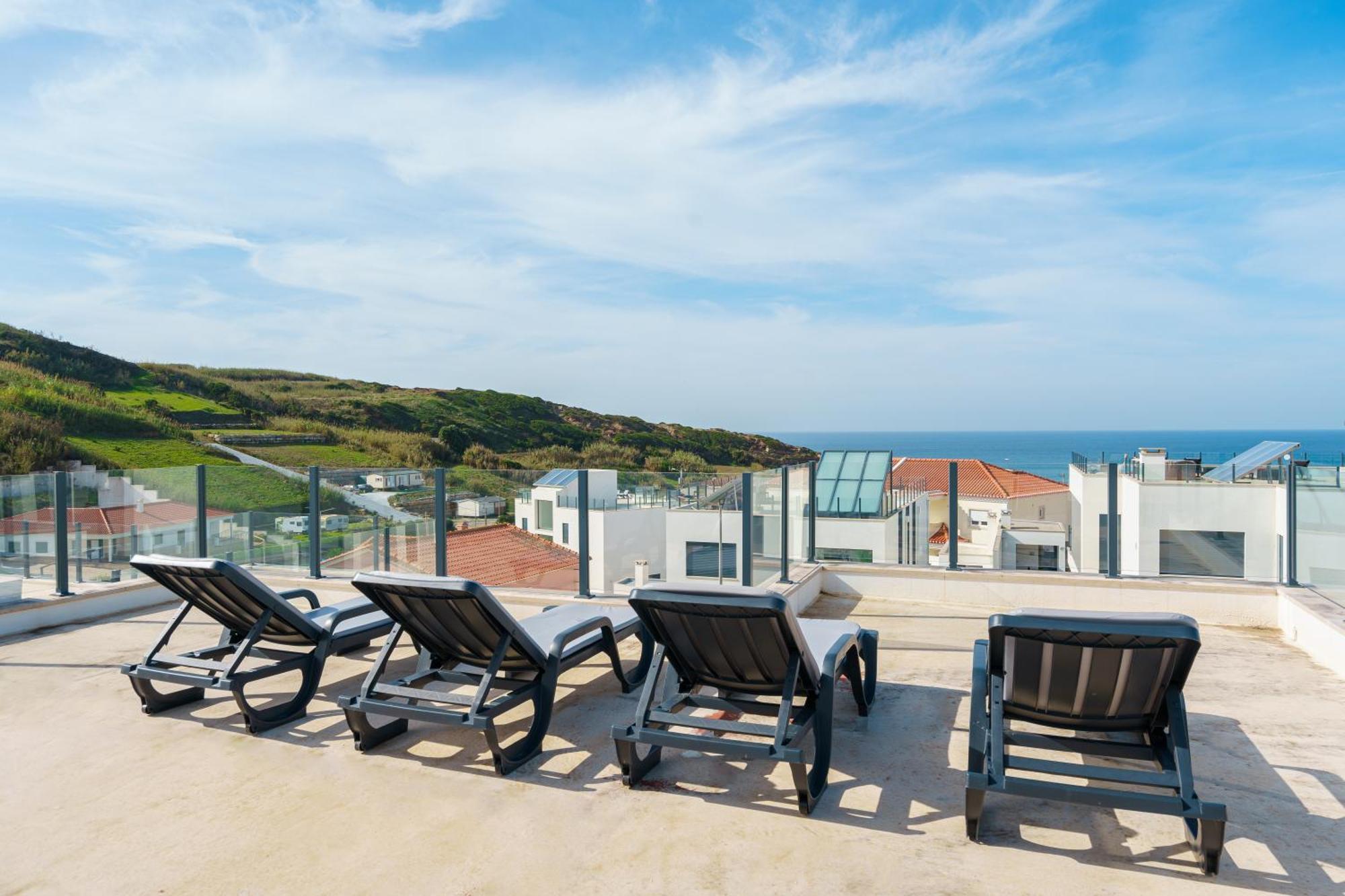Paradise Villa, Luxury Villa Near The Beach Ribamar  Luaran gambar