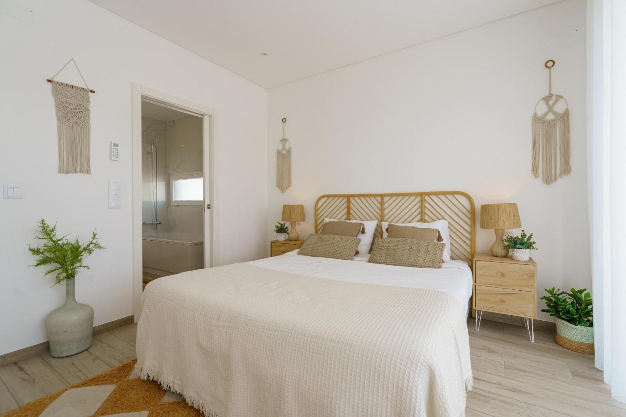 Paradise Villa, Luxury Villa Near The Beach Ribamar  Luaran gambar