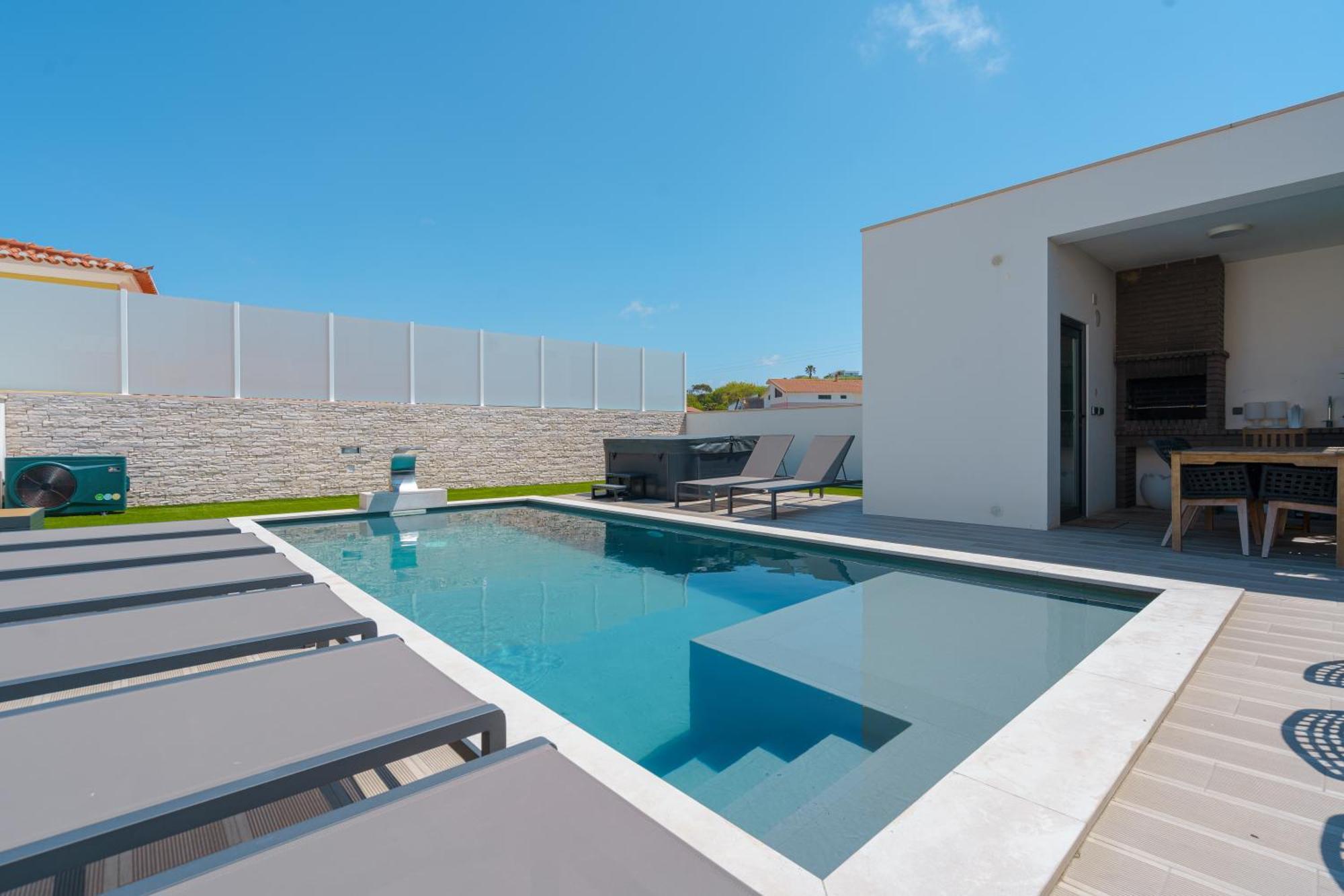 Paradise Villa, Luxury Villa Near The Beach Ribamar  Luaran gambar